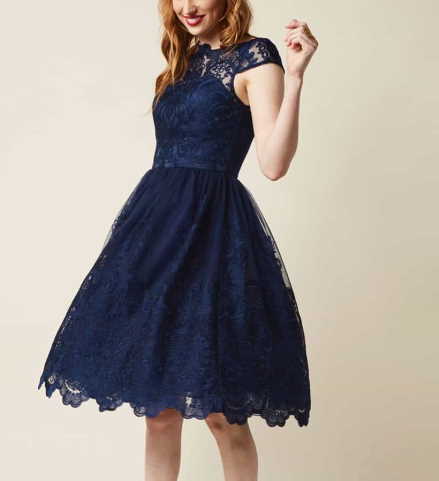 Best nail color for navy best sale blue dress
